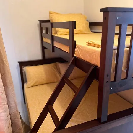 Laureano Di Trevi Tower Apartment